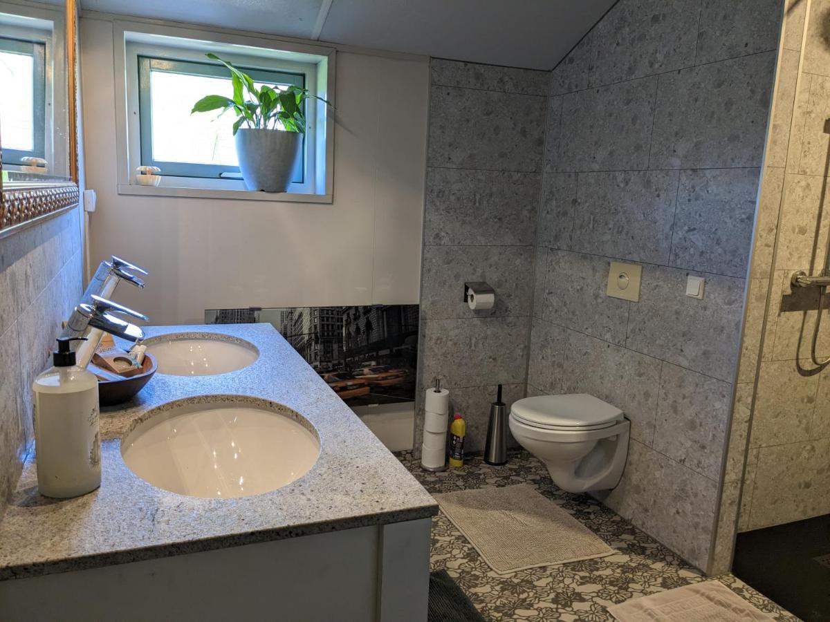 Chalet "Het Biggetje" Hottub - Sauna Volkel المظهر الخارجي الصورة
